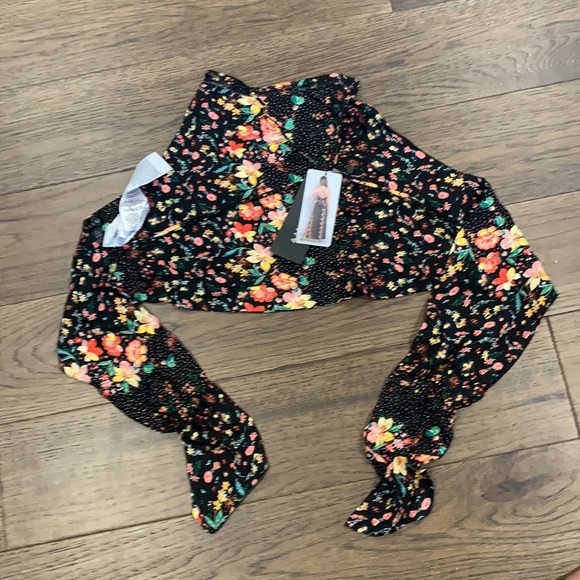 Cropped top - Picture 3 of 3